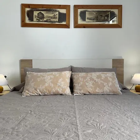 Encantadora Casita Con Jardin